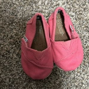 Baby Tom’s size 2 slightly used